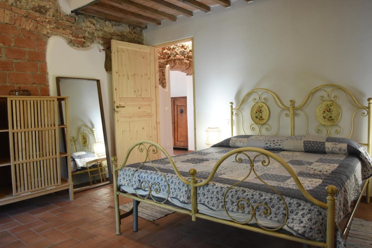 Elba Borgo Di Latrano Apartman Magazzini  Szoba fotó