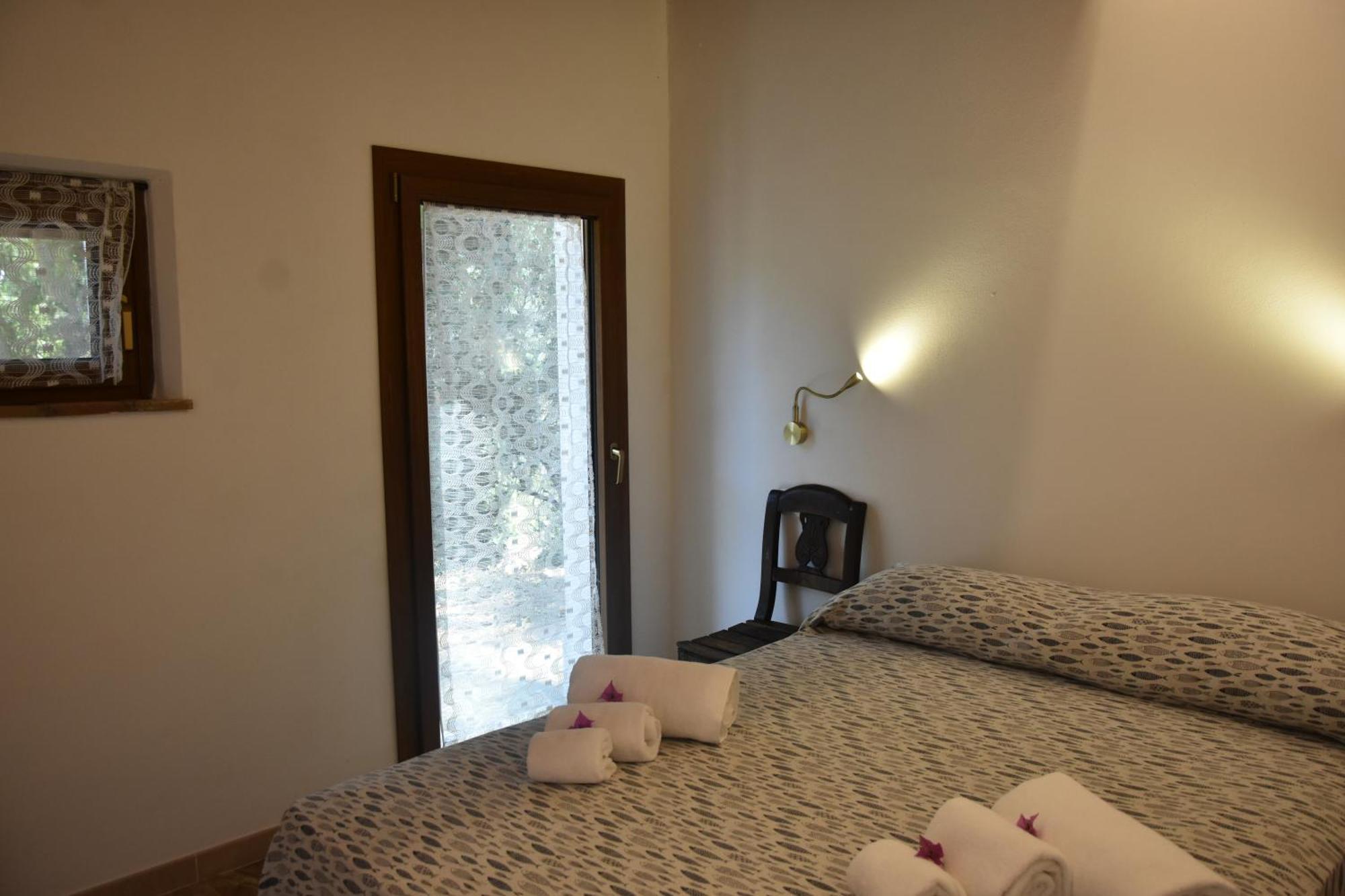 Elba Borgo Di Latrano Apartman Magazzini  Kültér fotó
